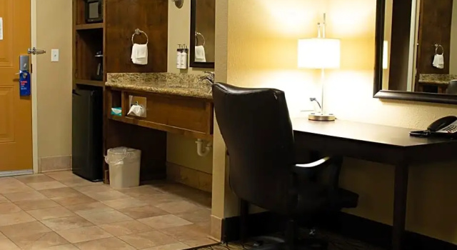 Люкс Holiday Inn Express & Suites - Williston by IHG