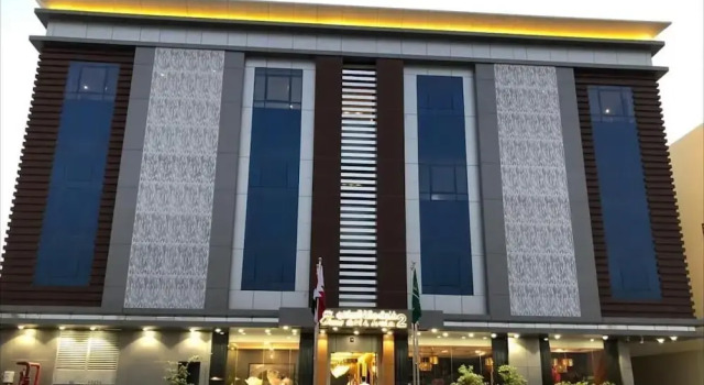 Danahotleresidences2, Buchen Sie Aparthotel Riad 
