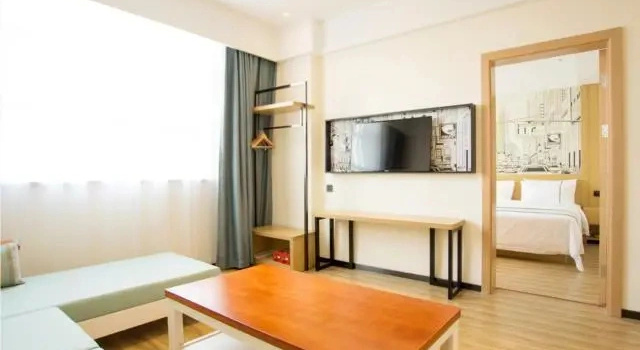 Двухместный люкс City Comfort Inn Chibi Walking Street
