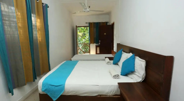 Трёхместный номер Standard Tree Breeze Inn