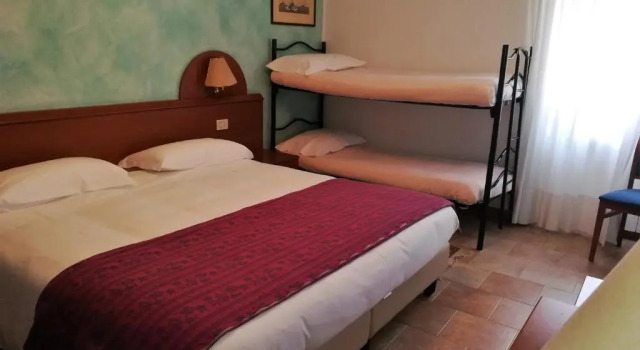 Трёхместный номер Standard Hotel Centrale