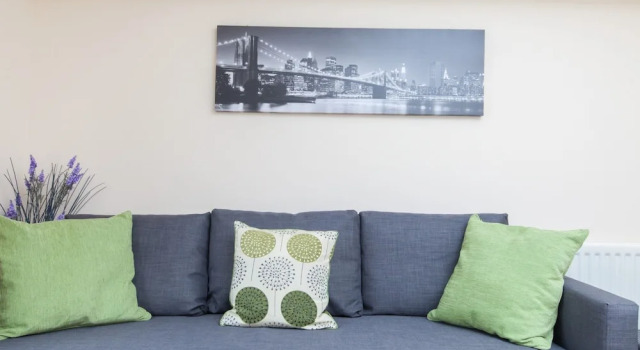 Comfort + Convenience - Festival Base W/parking!, Prenota Hotel Edimburgo 