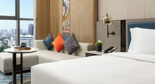 Двухместный номер Premium с видом на реку Crowne Plaza Huaihua by IHG