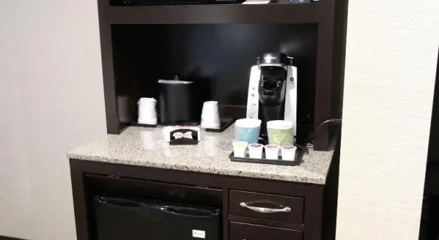 Двухместный номер Standard c 1 комнатой Hilton Garden Inn Findlay