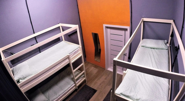 Кровать в общем номере (женский номер) Хостел Good Night rooms&hostel