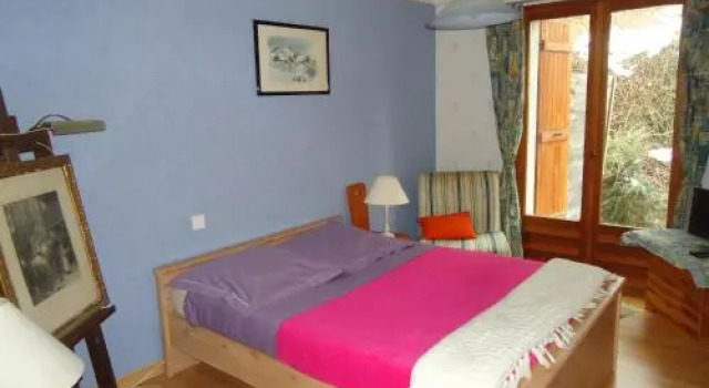 LEterlou Chambres dHote, Book Hotel Venthon Rhône-Alps