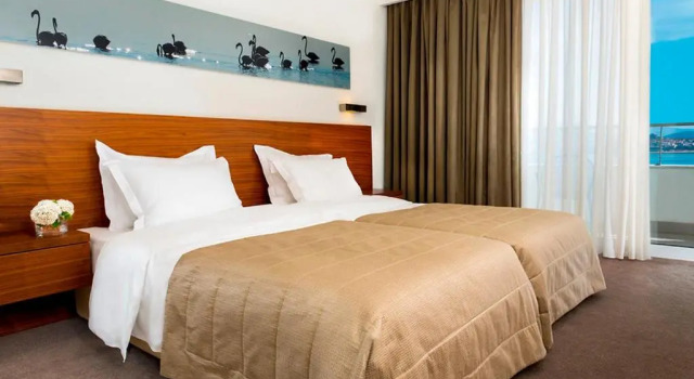 Двухместный номер с видом на море Lucy Hotel