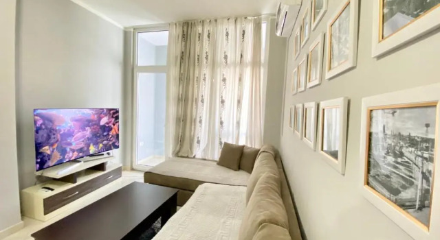Апартаменты c 1 комнатой Pleasing Place with free parking on site in Tirana Komuna e Parisit