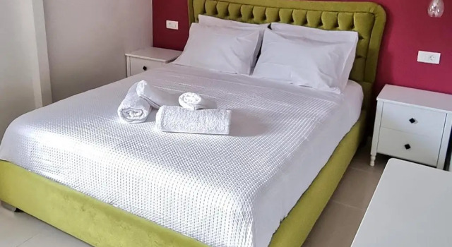 Epipleon Luxury Suites -108- Διαμέρισμα 85τμ δίπλα στη θάλασσα, Buchen Sie Ferienwohnung Apartments in Platanitis, Ferienwohnung