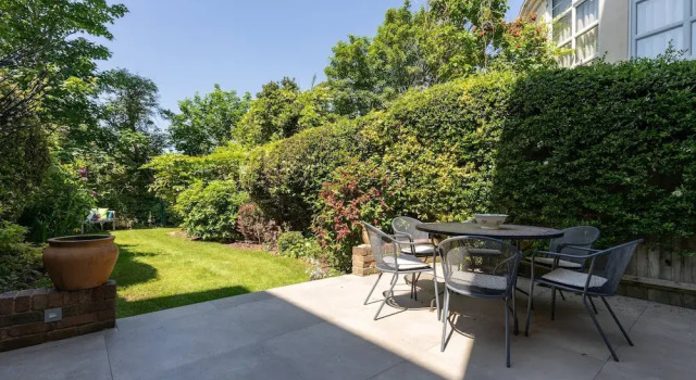 West Heath Road by Onefinestay