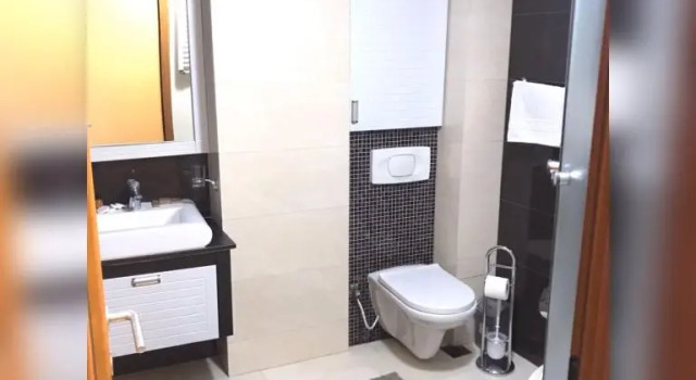 Четырёхместный номер Standard Theranda Hotel