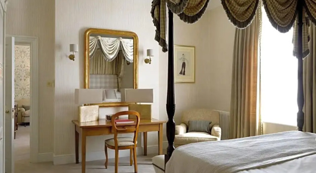 Люкс Superior The Vineyard Hotel