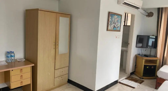 Кровать в общем номере Panama Inn