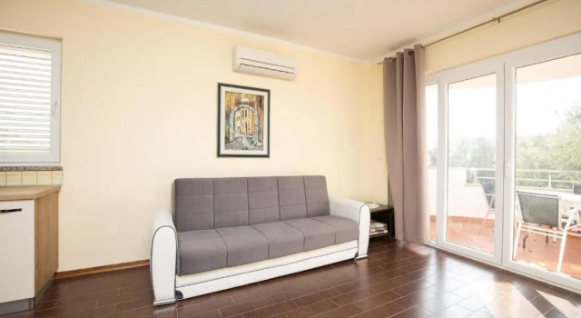 Apartment Bella Vista 2, Забронировать Апартаменты/квартира Отели Крка с парковкой, рядом с Krk Harbour, Парковка