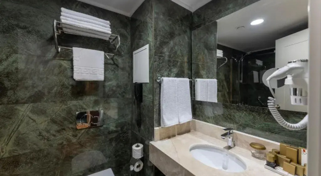 Номер Superior Four Points Flex by Sheraton Antalya Lara