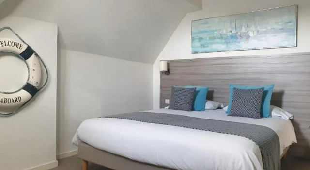 Номер Superior Hotel Henri IV
