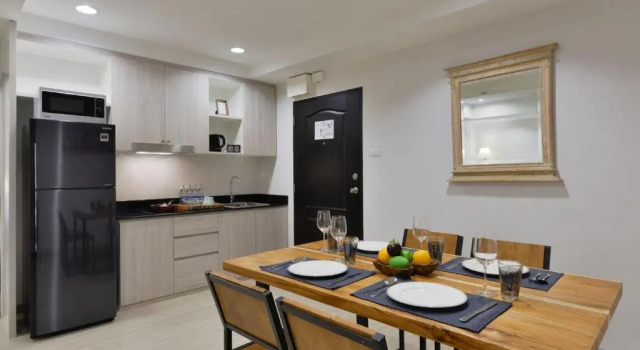 Люкс с 2 комнатами Aspira Residence Ruamrudee
