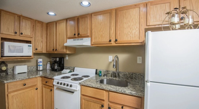 Номер Standard c 1 комнатой Colonial Crest 112 - Great Location! - You Can Walk To Town! 1 Bedroom Condo by RedAwning