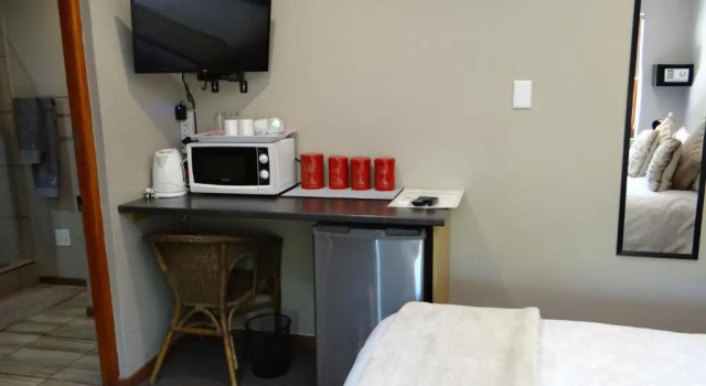 Трёхместный номер Standard La Paix Guesthouse