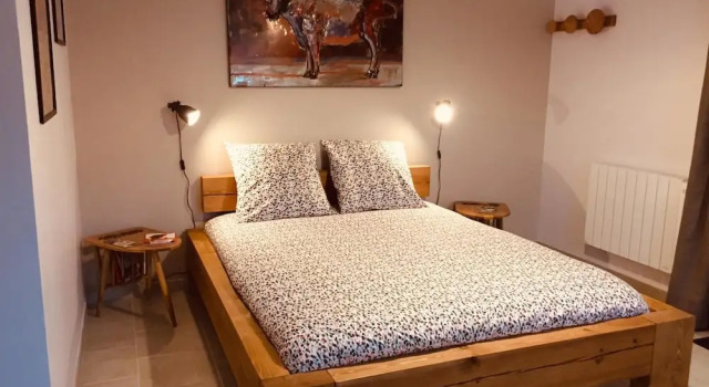La Chouette Villa , Cabane Kota, chambre spacieuse de 20m2 totalement indépendante, Book Villa Hotels in Cannes-et-Clairan with Breakfast, Breakfasts