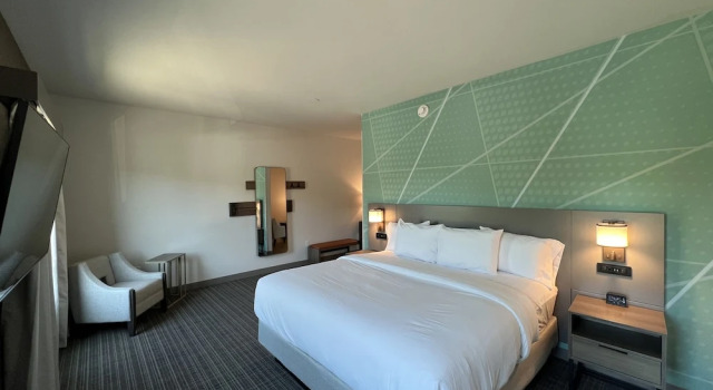 Двухместный люкс Comfort Suites Gatlinburg Downtown-Convention Center