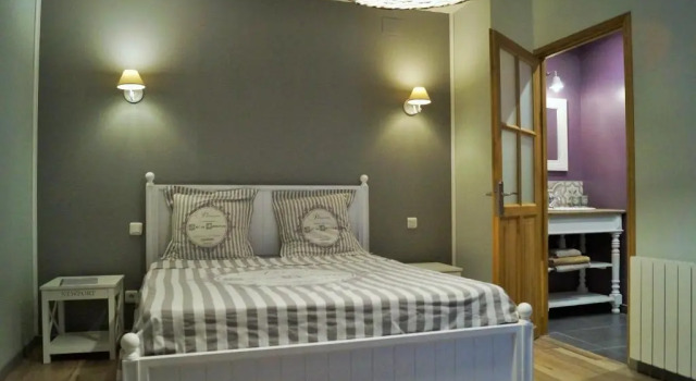 Двухместный номер Standard с видом на сад Les Chambres de Saint Hilaire