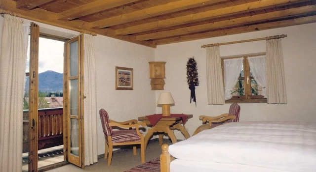 Gstehaus Pfatischer, Reservar Hotel Hotéis em Tegernsee com pequeno-almoço, Café da manhã