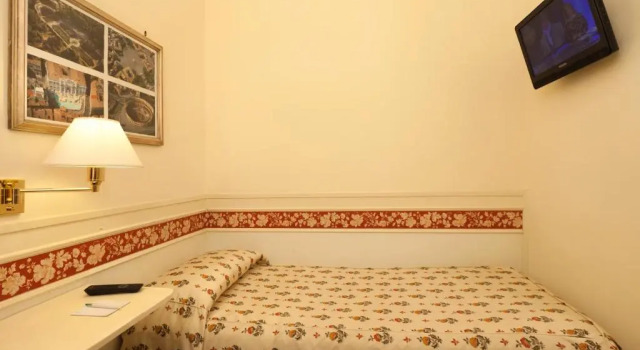 Одноместный номер Economy B&B Hotel Roma Italia Viminale