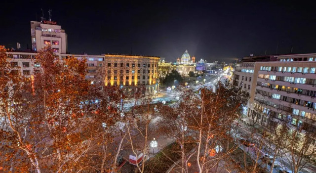 Трёхместный полулюкс Deluxe Maccani Black Luxury Suites