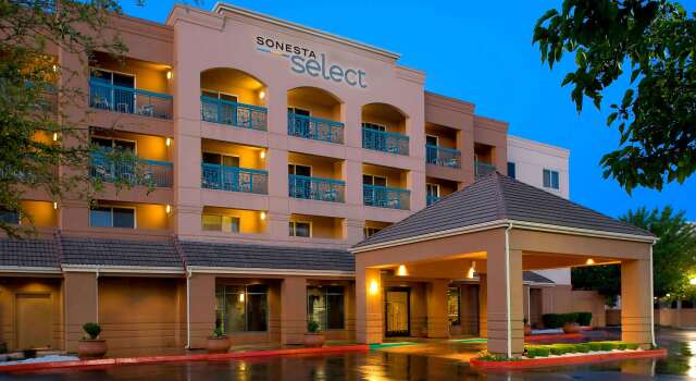 Sonesta Select Pleasant Hill, Забронировать Отель Плезант-Хилл Область залива Сан-Франциско