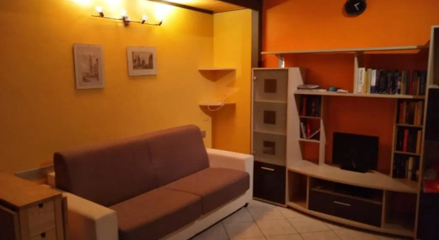 Casa vacanze IL VIOLINO, Book Hotel Cremona Lombardy, near Stradivari Museum