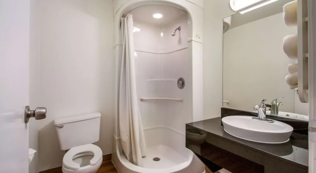 Четырёхместный номер Standard Motel 6 Wendover
