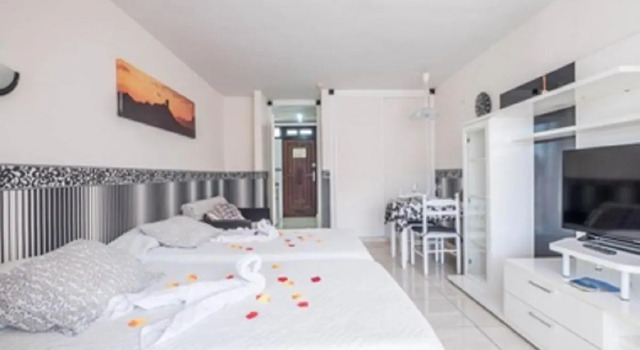 Olimpia, Prenota Casa vacanze Hotel a Tenerife con piscina, Piscina