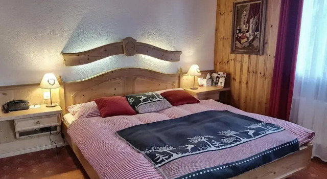 Трёхместный номер Standard с балконом Hotel La Cambuse