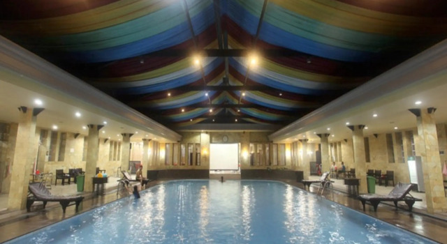 Suite Duta Berlian Hotel