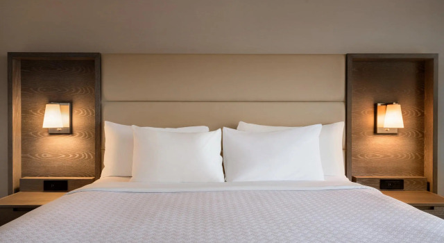 Номер Standard Crowne Plaza Englewood by IHG