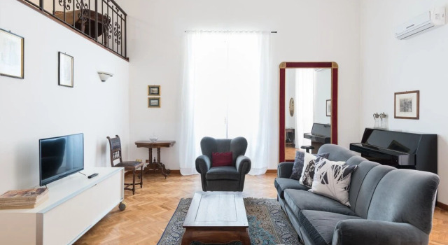 Teta House