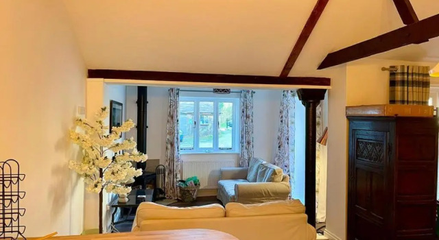 Коттедж Charming 2-bed Lodge in Dorchester