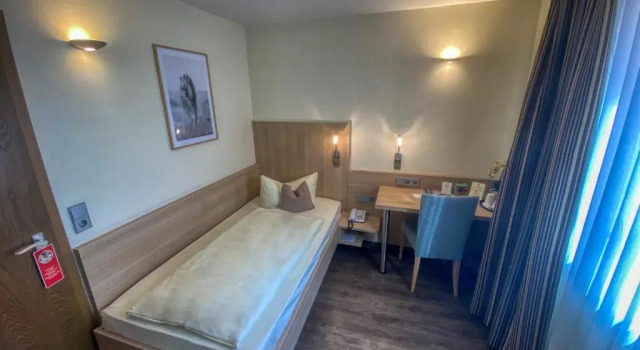 Одноместный номер Economy City Partner Hotel Berliner Hof
