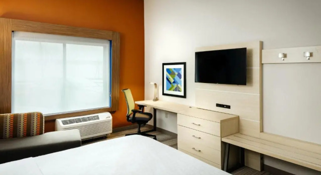 Двухместный номер Standard Holiday Inn Express & Suites - Medford by IHG