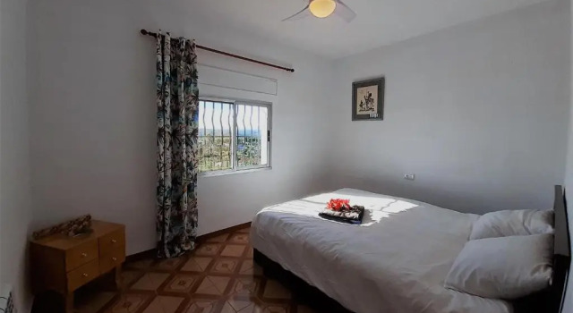 Casa Loro Loco B&B, Book Bed and Breakfast Pedralba Valencia Community