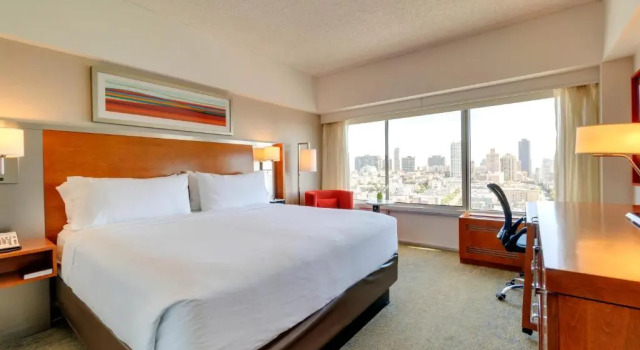Двухместный номер Standard Holiday Inn San Francisco - Golden Gateway newly renovated with No Resort Fee