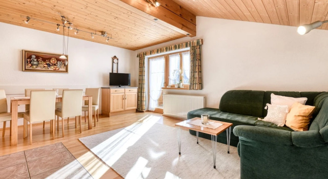 Haus Alvier - 2-zimmer Fewo Zimba mit Balkon, Забронировать Отель Бранд Brandnertal, рядом с Канатная дорога Гульмабан