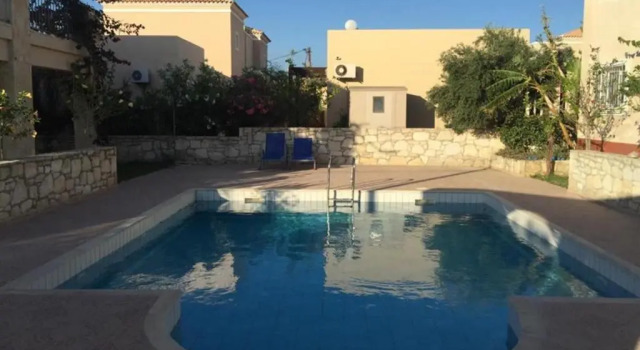Коттедж с 2 комнатами Cretamos Seaside Villas