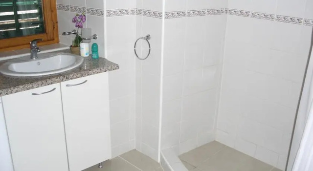 Character Apartments, Book Lejlighed Hoteller i Kotor Riviera med parkering, Parkering