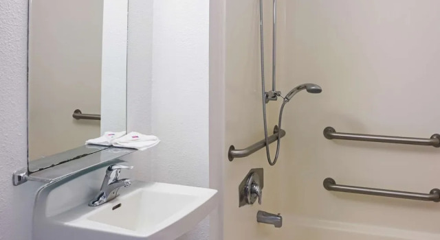 Двухместный номер Deluxe Motel 6-Porterville, CA