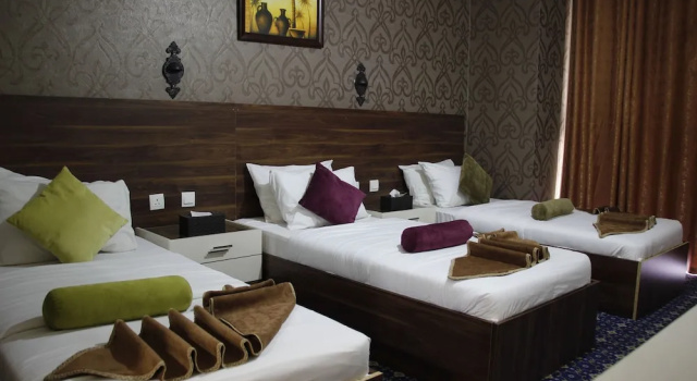 Трёхместный номер Standard с видом на город Balcony Hotel