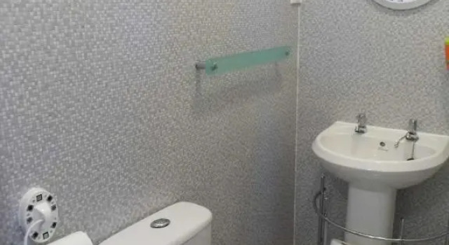 Happy Days Guesthouse, Забронировать Отель Бизнес-отели Бринлингтон, 4* 5*