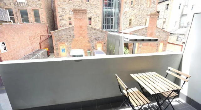 Апартаменты Bent St Apartments