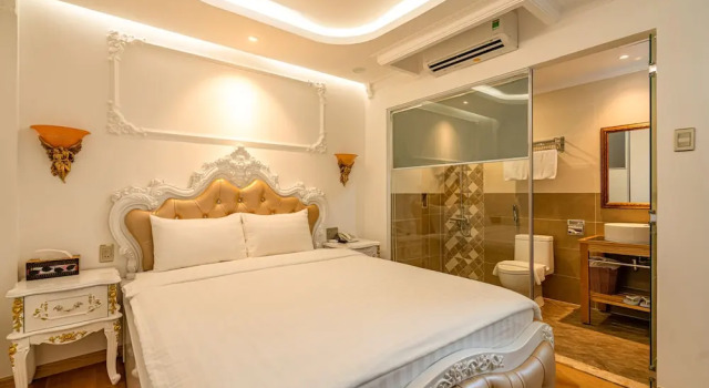 Номер Deluxe S79 Bamboo Hotel 581 Su Van Hanh Street